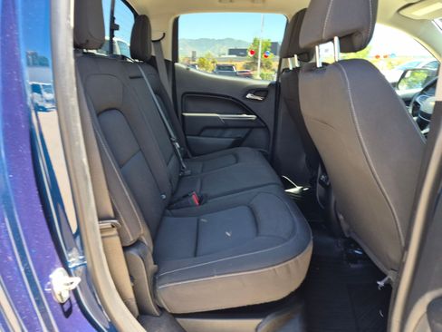 Used 2019 Chevrolet Colorado LT w/ Colorado RST Special Edition AWD/4WD image 27