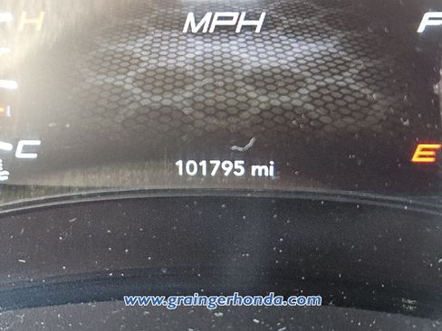 Used 2017 Dodge Charger R/T Scat Pack RWD image 22