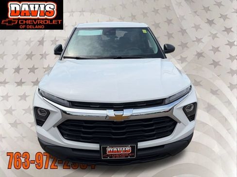 New 2026 Chevrolet TrailBlazer LS w/ LS Convenience Package AWD/4WD image 9