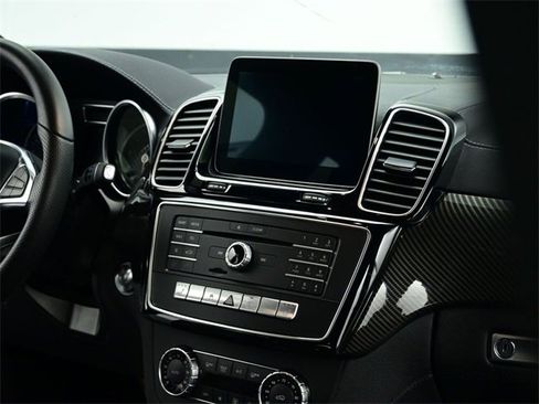 Used 2017 Mercedes-Benz GLE 43 AMG 4MATIC image 42