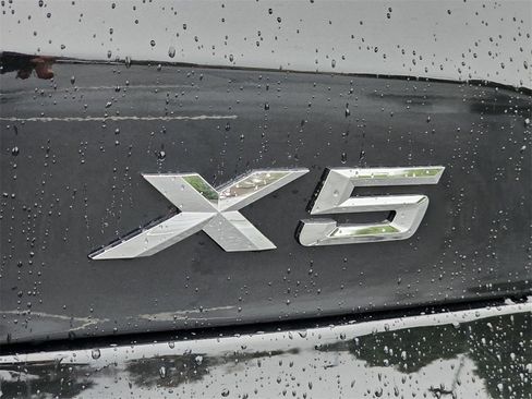 New 2026 BMW X5 sDrive40i w/ Climate Comfort Package image 12