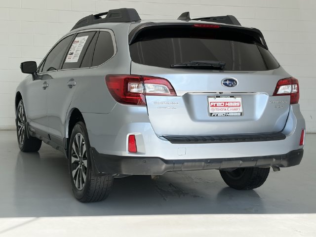 Used 2017 Subaru Outback 3.6R Limited AWD/4WD image 5