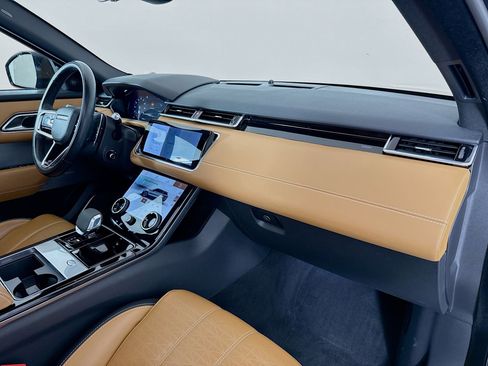 Used 2021 Land Rover Range Rover Velar R-Dynamic HSE image 29