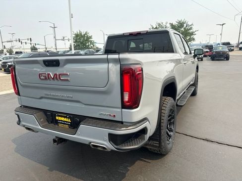 Used 2024 GMC Sierra 1500 AT4 w/ Technology Package AWD/4WD image 5
