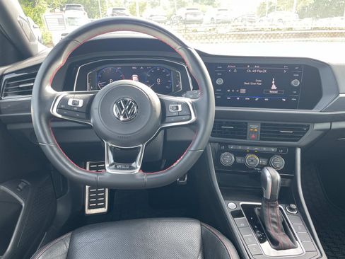 Used 2021 Volkswagen Jetta GLI Autobahn FWD image 12