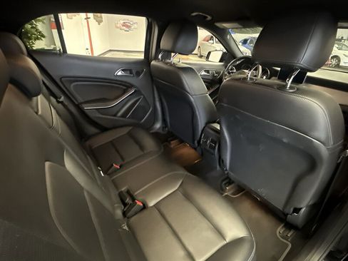 Used 2019 Mercedes-Benz GLA 250 image 21