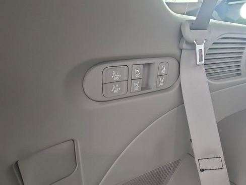 New 2026 Hyundai Palisade Limited FWD image 32