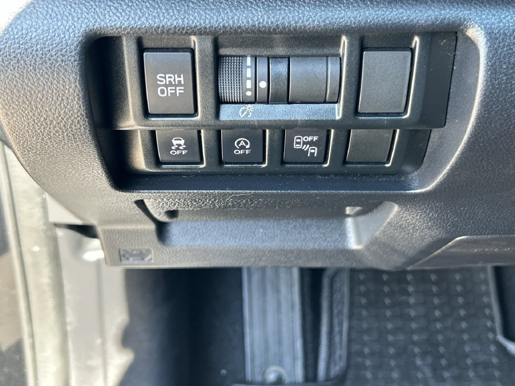 Used 2023 Subaru Crosstrek 2.5i Limited w/ Popular Package #2 AWD/4WD image 18