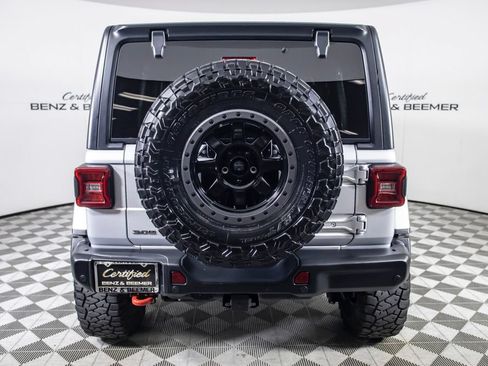 Used 2023 Jeep Wrangler Unlimited Rubicon AWD/4WD image 7