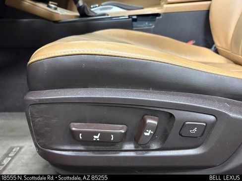 Used 2017 Lexus ES 300h FWD image 13