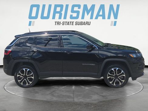 Used 2023 Jeep Compass Limited w/ Sun and Sound Group AWD/4WD image 7