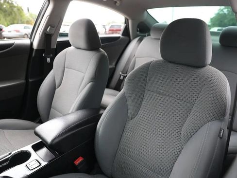 Used 2014 Hyundai Sonata GLS w/ Popular Equipment Group 2 FWD image 6
