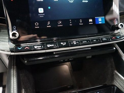 Used 2022 Jeep Wagoneer Series III w/ Flexible Seating Group image 43