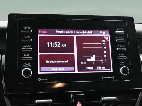 Used 2024 Toyota Camry SE image 28