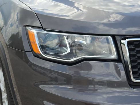 Used 2021 Jeep Grand Cherokee Laredo RWD image 7