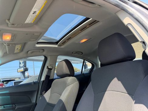 Used 2015 Chevrolet Cruze LT w/ Sun And Sound Package FWD image 30