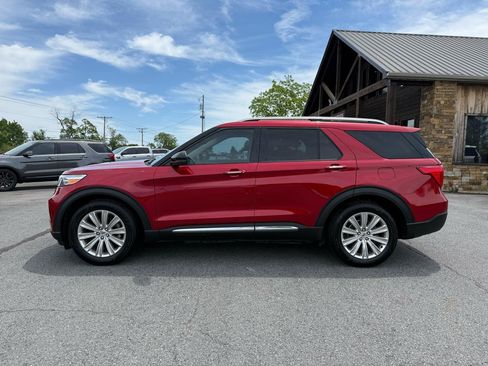 Used 2020 Ford Explorer Limited RWD image 3