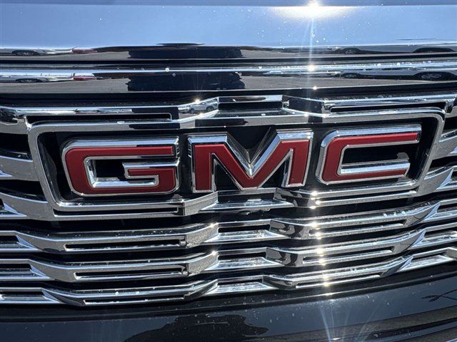 Certified 2025 GMC Sierra 1500 Denali w/ Denali Reserve Package AWD/4WD image 31