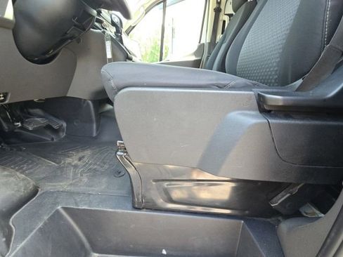 Used 2024 Ford Transit 250 Low Roof w/ Exterior Upgrade Package RWD image 17