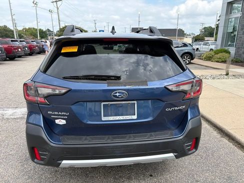 Used 2022 Subaru Outback Limited AWD/4WD image 9