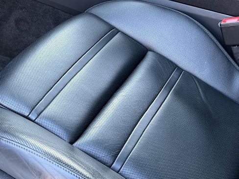 Certified 2021 Porsche Cayenne Coupe image 31