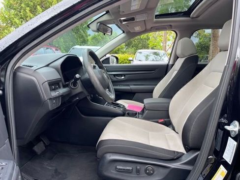 Used 2023 Honda CR-V EX image 8