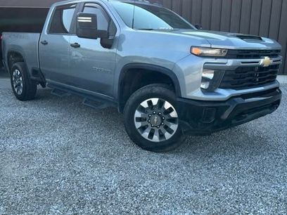 Used 2024 Chevrolet Silverado 2500 Custom w/ Custom Convenience Package