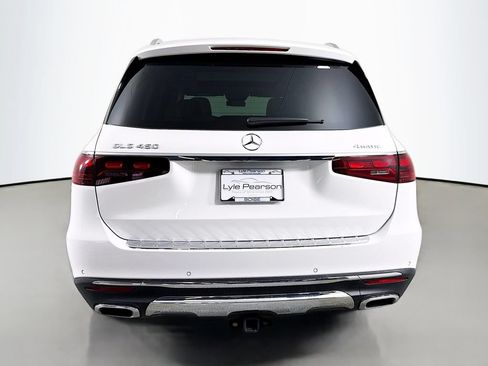 Used 2024 Mercedes-Benz GLS 450 4MATIC image 10