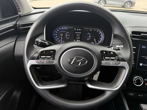 Used 2024 Hyundai Tucson SE AWD/4WD image 13