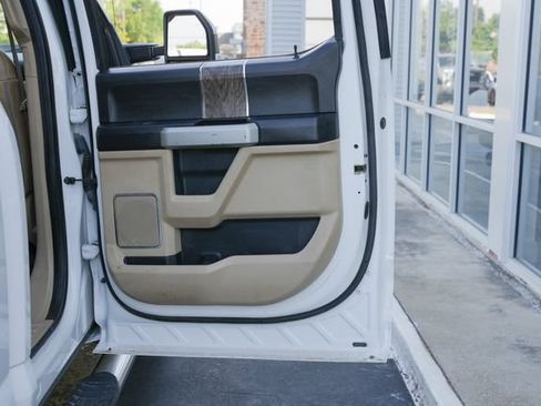Used 2018 Ford F350 Lariat w/ Lariat Value Package AWD/4WD image 37