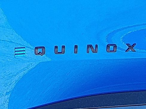Used 2025 Chevrolet Equinox EV RS AWD/4WD image 37