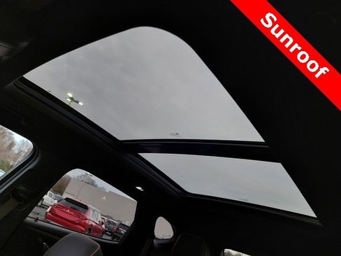 Used 2023 Chevrolet Blazer Premier w/ Driver Confidence II Package image 11