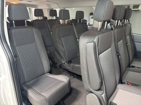 Used 2019 Ford Transit 350 XL image 21