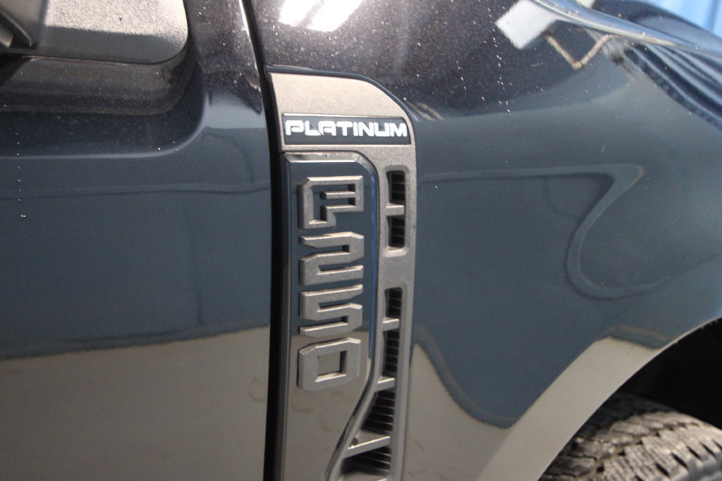Used 2025 Ford F250 Platinum AWD/4WD image 42
