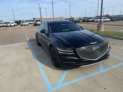 Used 2021 Genesis G80 2.5T w/ Prestige Package RWD image 3