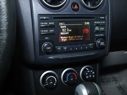 Used 2014 Nissan Rogue S w/ Convenience Package AWD/4WD image 25