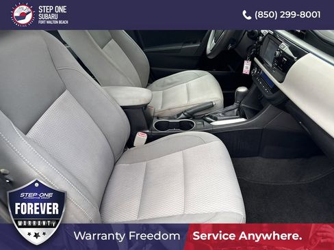 Used 2015 Toyota Corolla LE image 34
