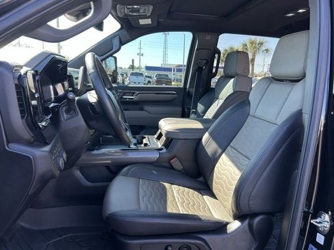 Certified 2025 Chevrolet Silverado 2500 ZR2 image 14