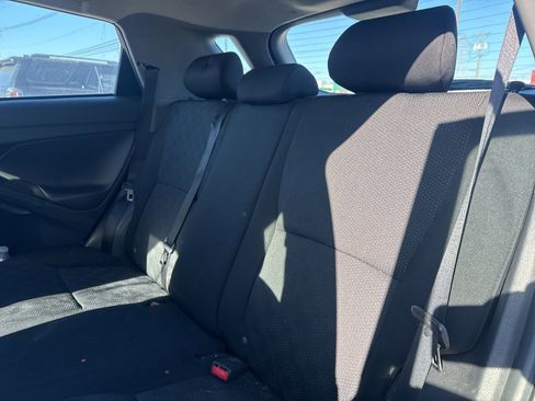 Used 2010 Toyota Matrix S image 12