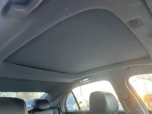 Used 2018 Cadillac CTS Luxury image 23