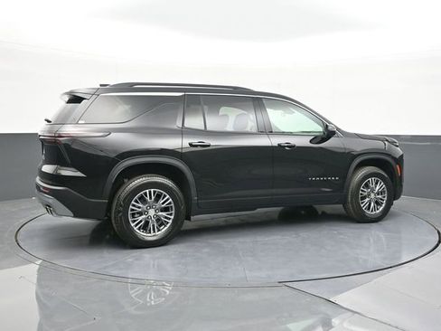 New 2025 Chevrolet Traverse LT w/ LPO, Floor Liner Package image 15