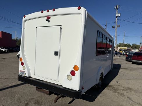 Used 2014 Ford E-450 and Econoline 450 Super Duty w/ Shuttle Bus Prep Package image 5