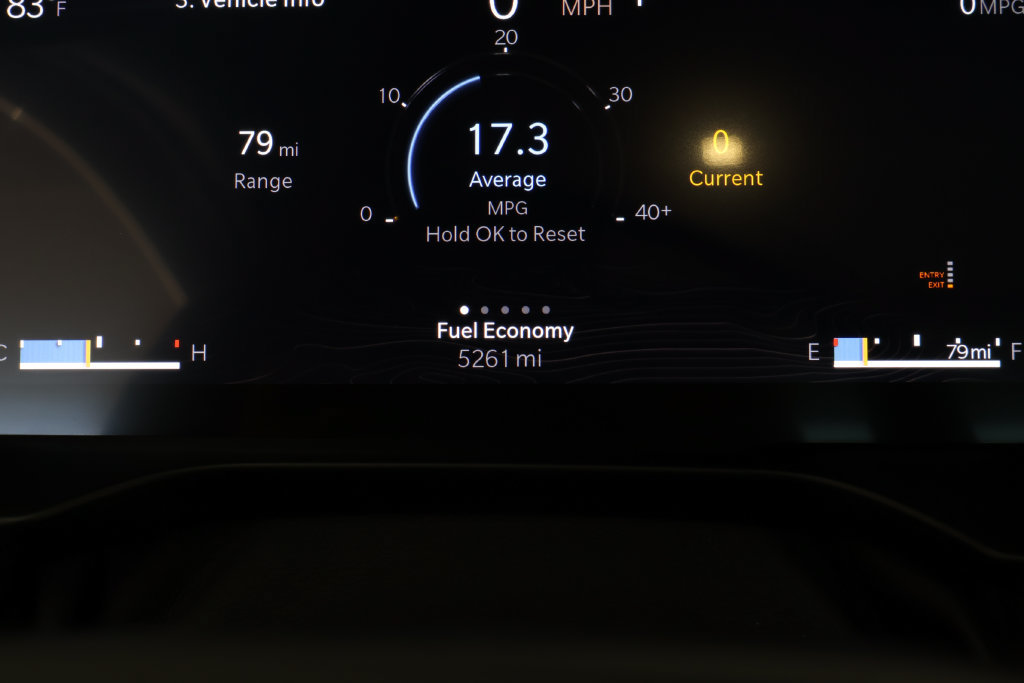 Used 2025 Jeep Grand Cherokee Overland w/ Luxury Tech Group IV AWD/4WD image 31