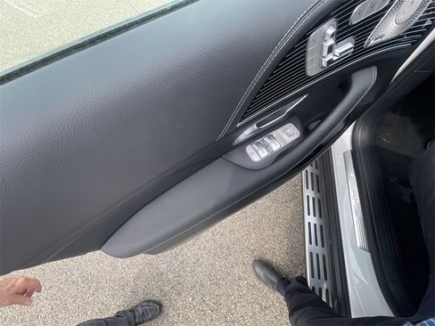 New 2025 Mercedes-Benz GLE 53 AMG 4MATIC Coupe image 13