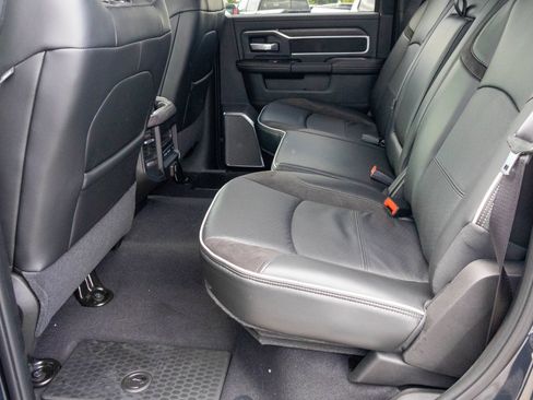New 2027 RAM 2500 Laramie AWD/4WD image 14