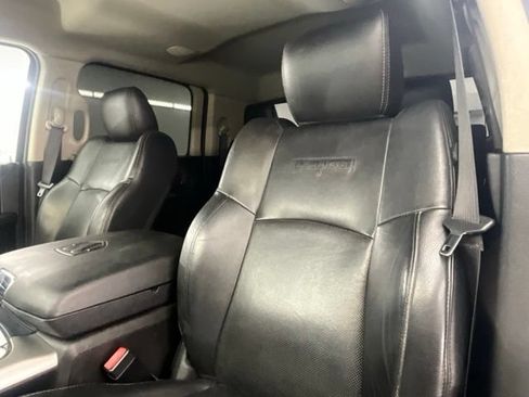 Used 2017 RAM 2500 Laramie w/ Sport Appearance Group AWD/4WD image 6