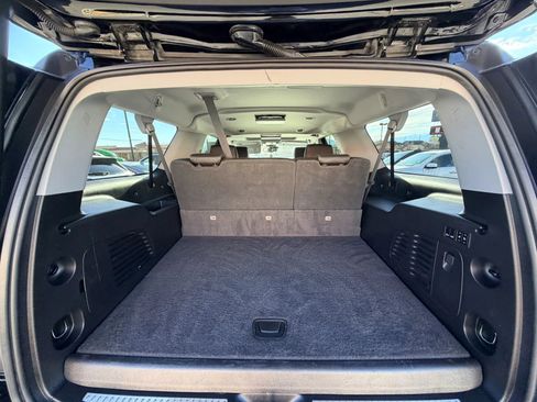 Used 2019 GMC Yukon XL Denali w/ Denali Ultimate Package AWD/4WD image 29