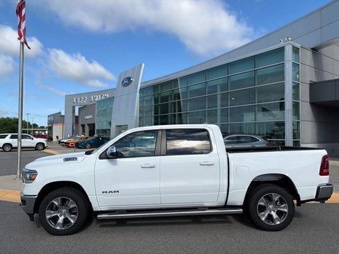 Used 2023 RAM 1500 Laramie AWD/4WD image 2