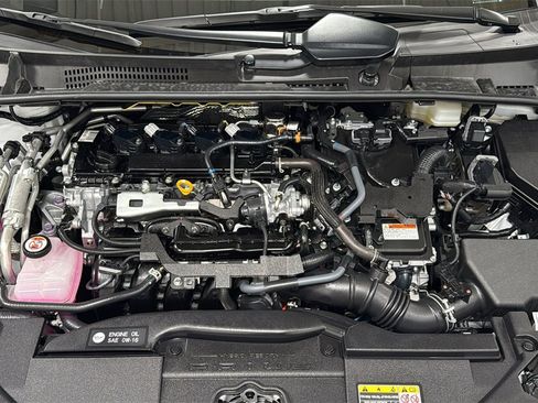 Certified 2025 Toyota Prius Plug-In Hybrid image 25