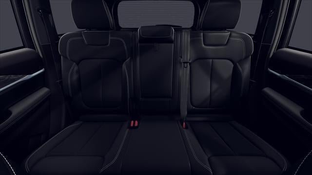 New 2026 Jeep Grand Cherokee Altitude AWD/4WD image 17